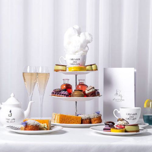 Mad Hatters Aftenoon Tea